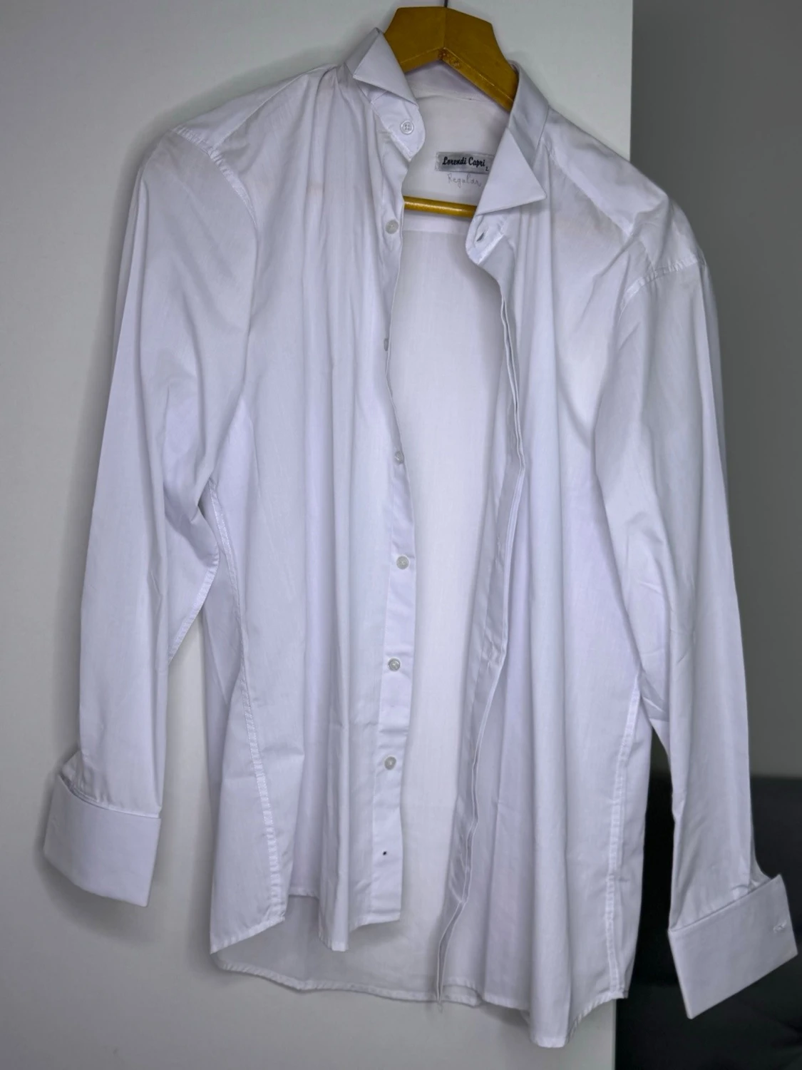 Mörkblå kostym med väst från Politix - 3