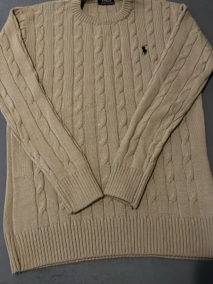 Polo Ralph Lauren stickad tröja  - Helt ny kvitto finns med även.