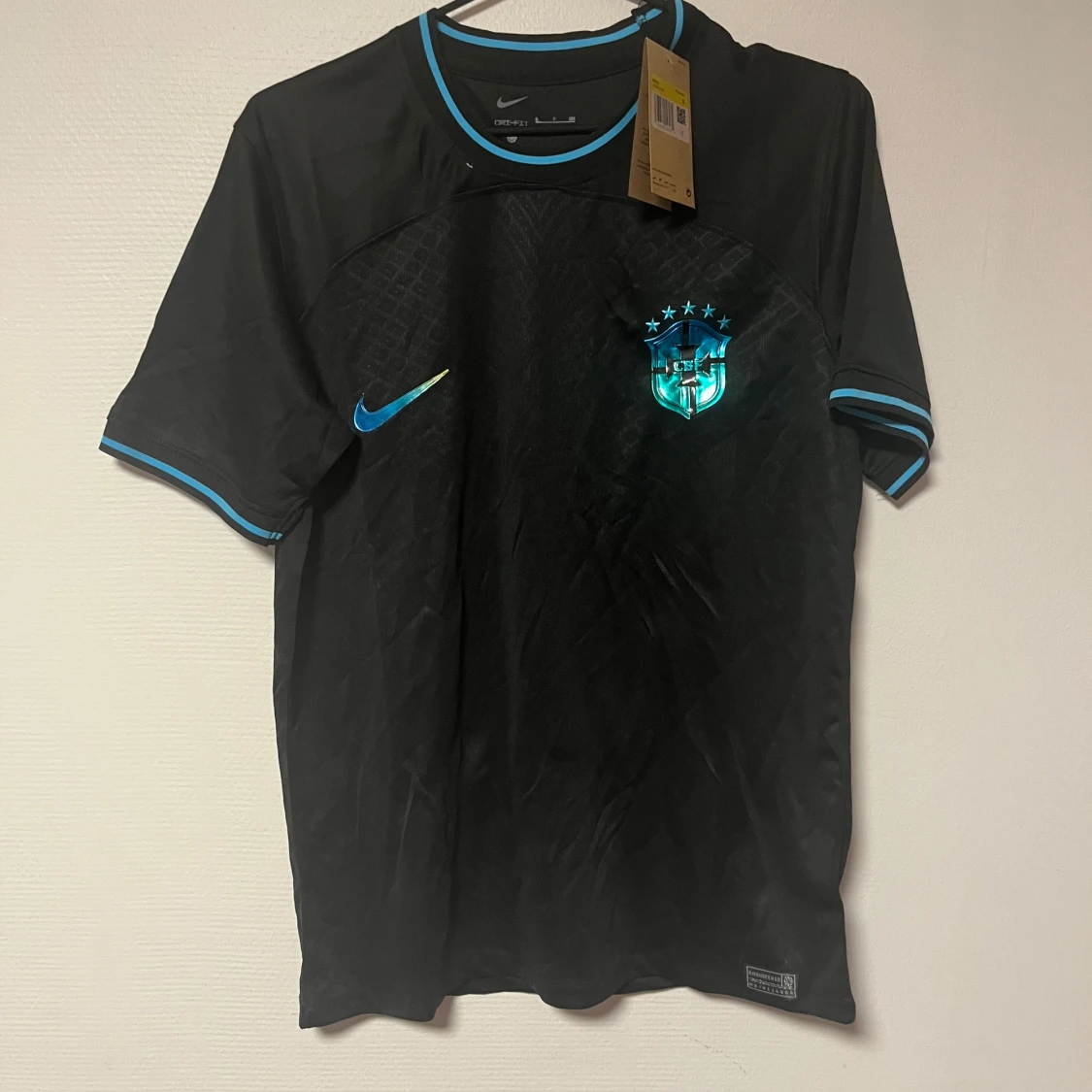 Svart Brasilien Nike fotbollströja S