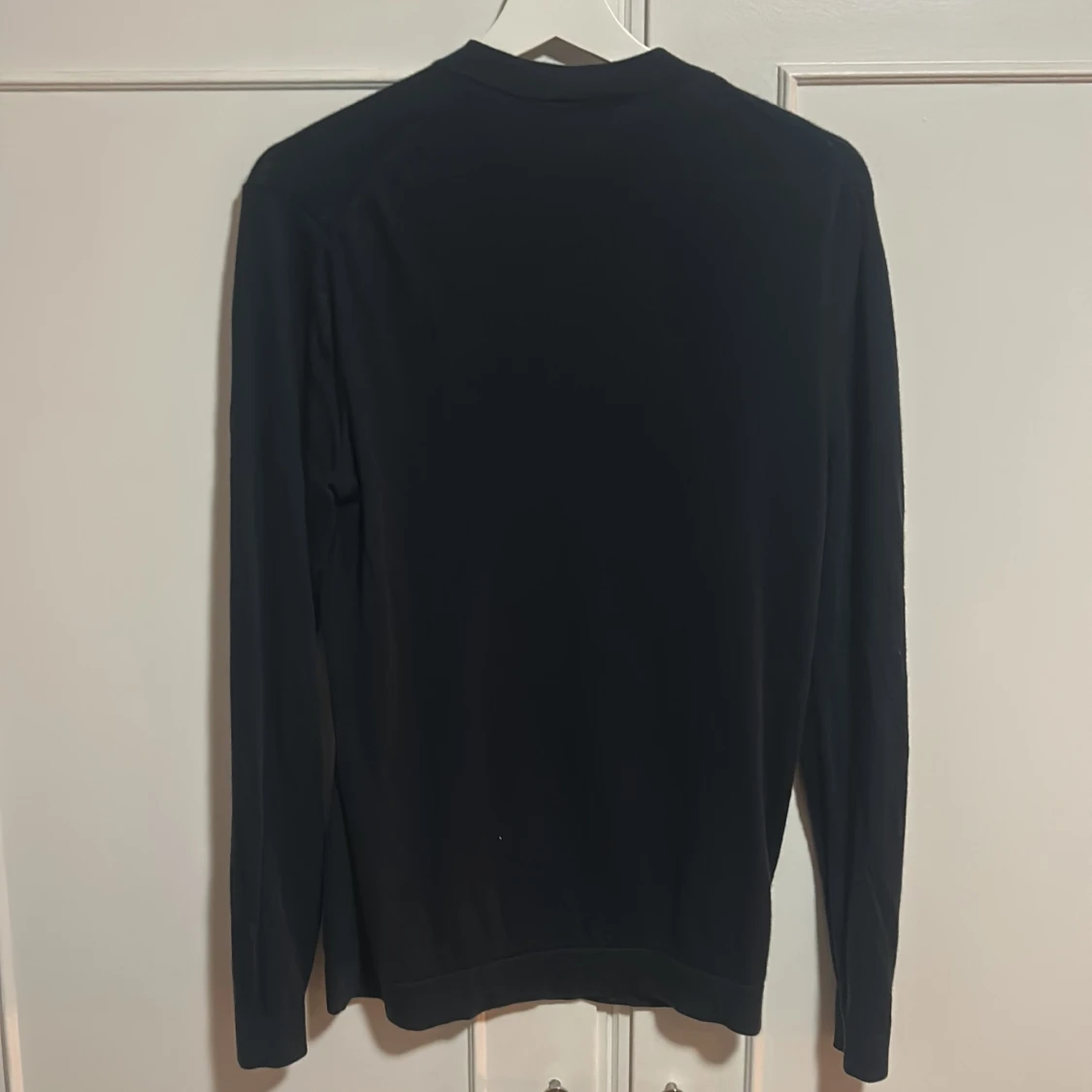 Svart stickad tröja från Esprit - 1