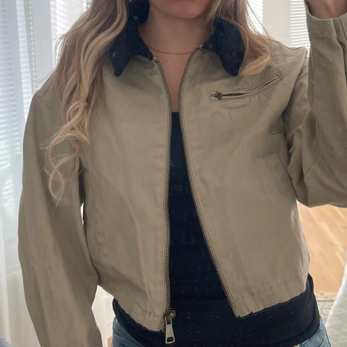 Beige bomberjacka från FB Sister - 1