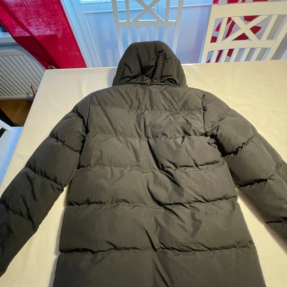 Svart pufferjacka från Lyle & Scott - 1