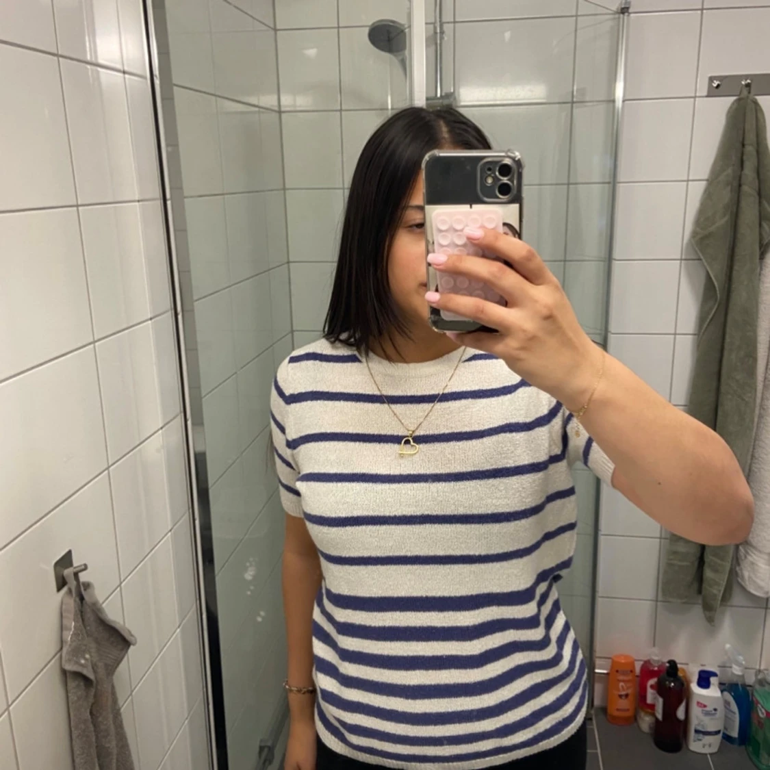 Vit och lila randig stickad tröja - 3