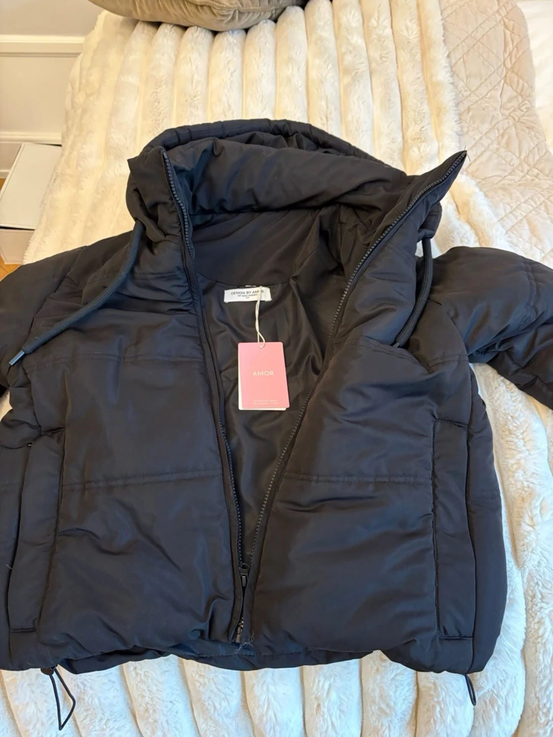 Svart pufferjacka  - 1