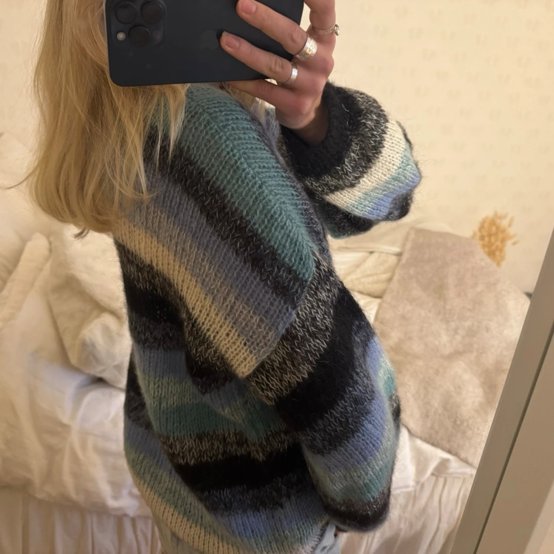 Randig stickad tröja - 5