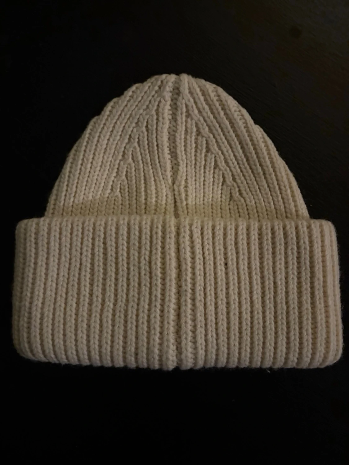 Mössa Acne Studios  - 1