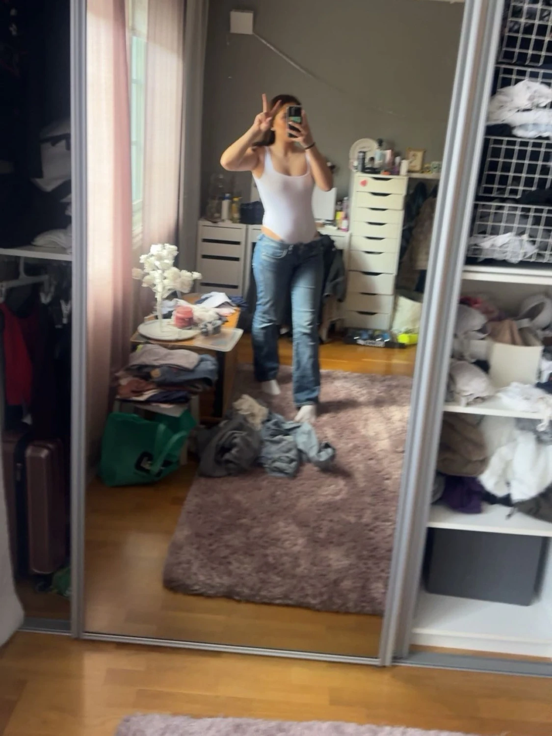 Vit body med breda axelband - 1