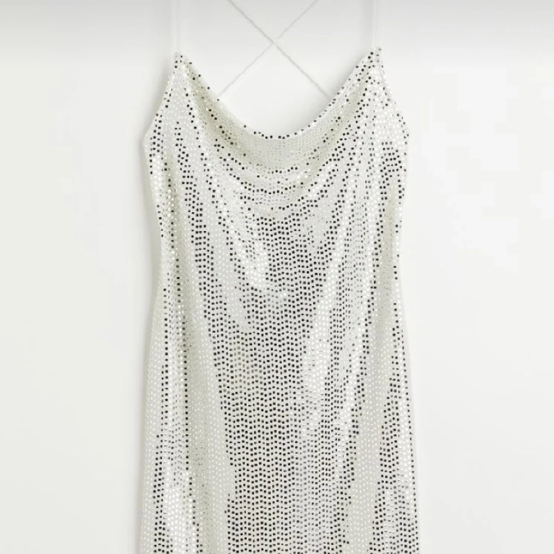 festklänning öppen rygg