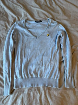 Lyle & scott tröja - Rensar min garderob, pris kan diskuteras