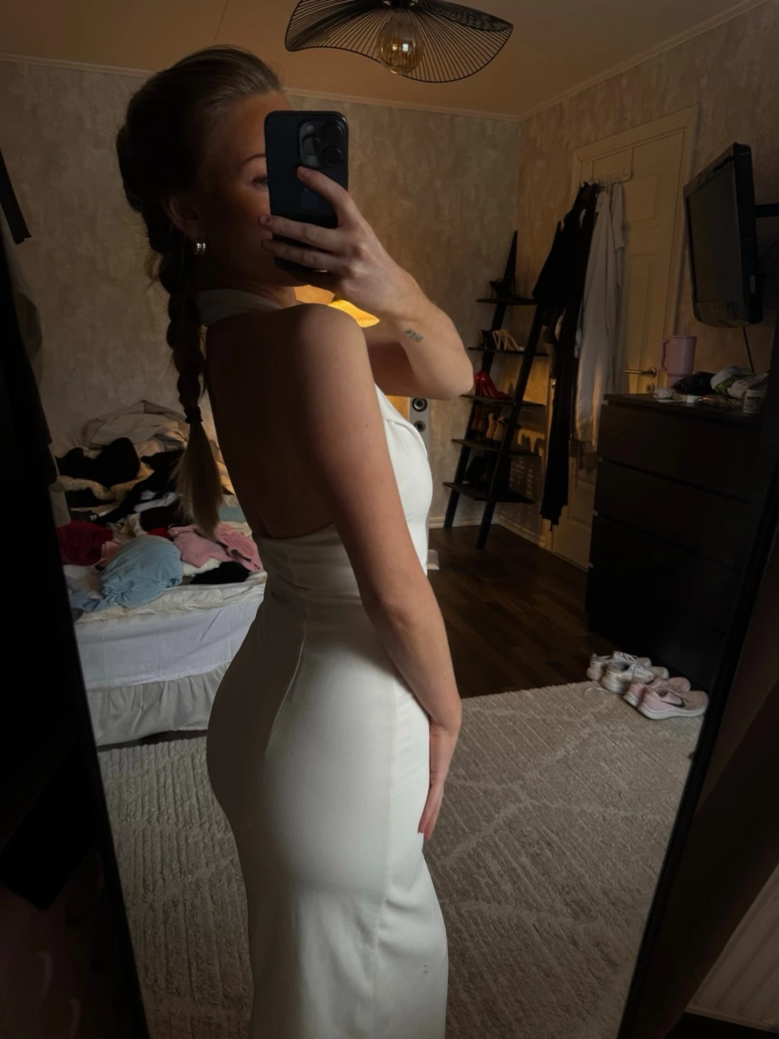 Vit långklänning halterneck  - 1