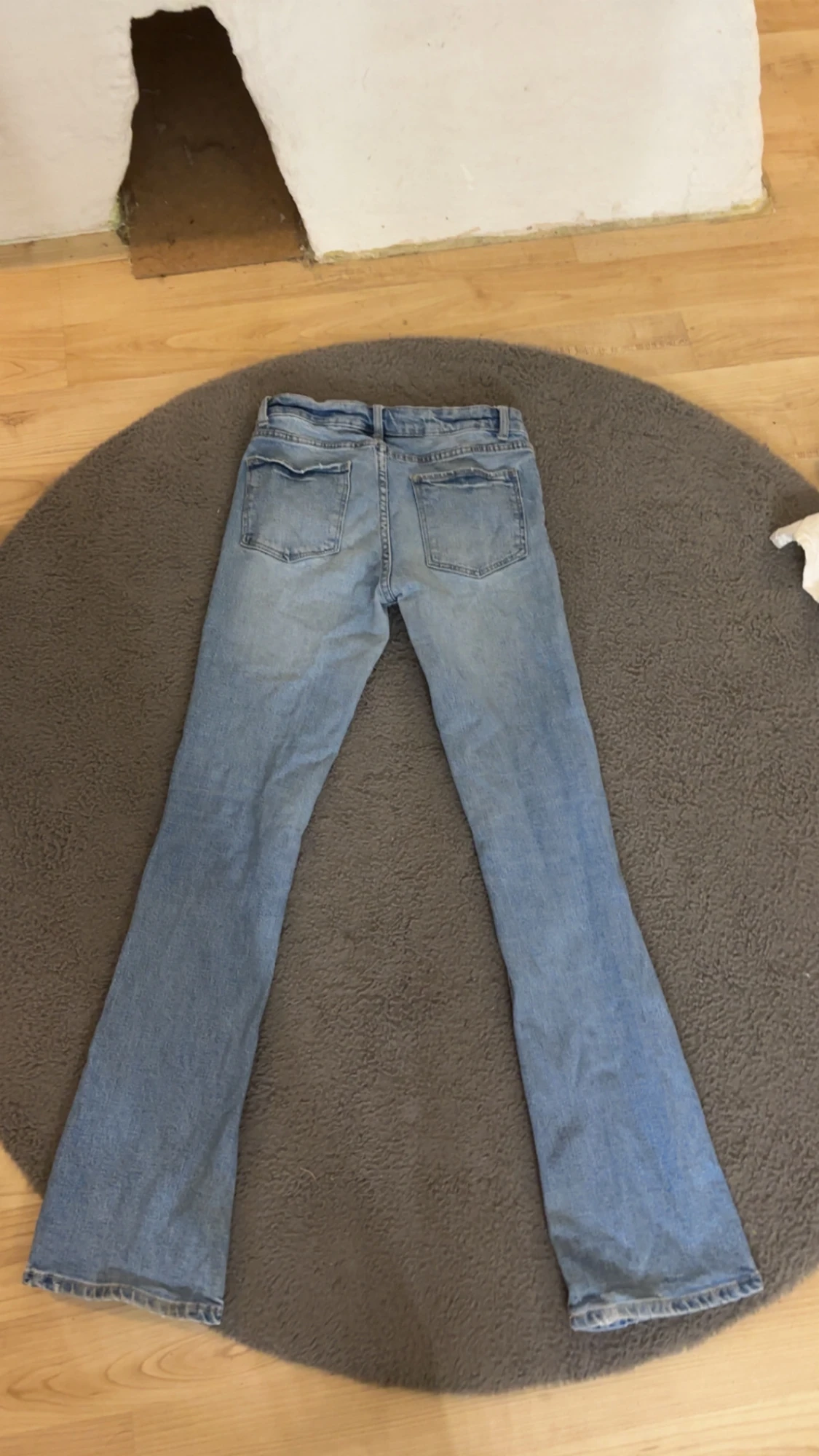 Bootcut ljusblå jeans - 1