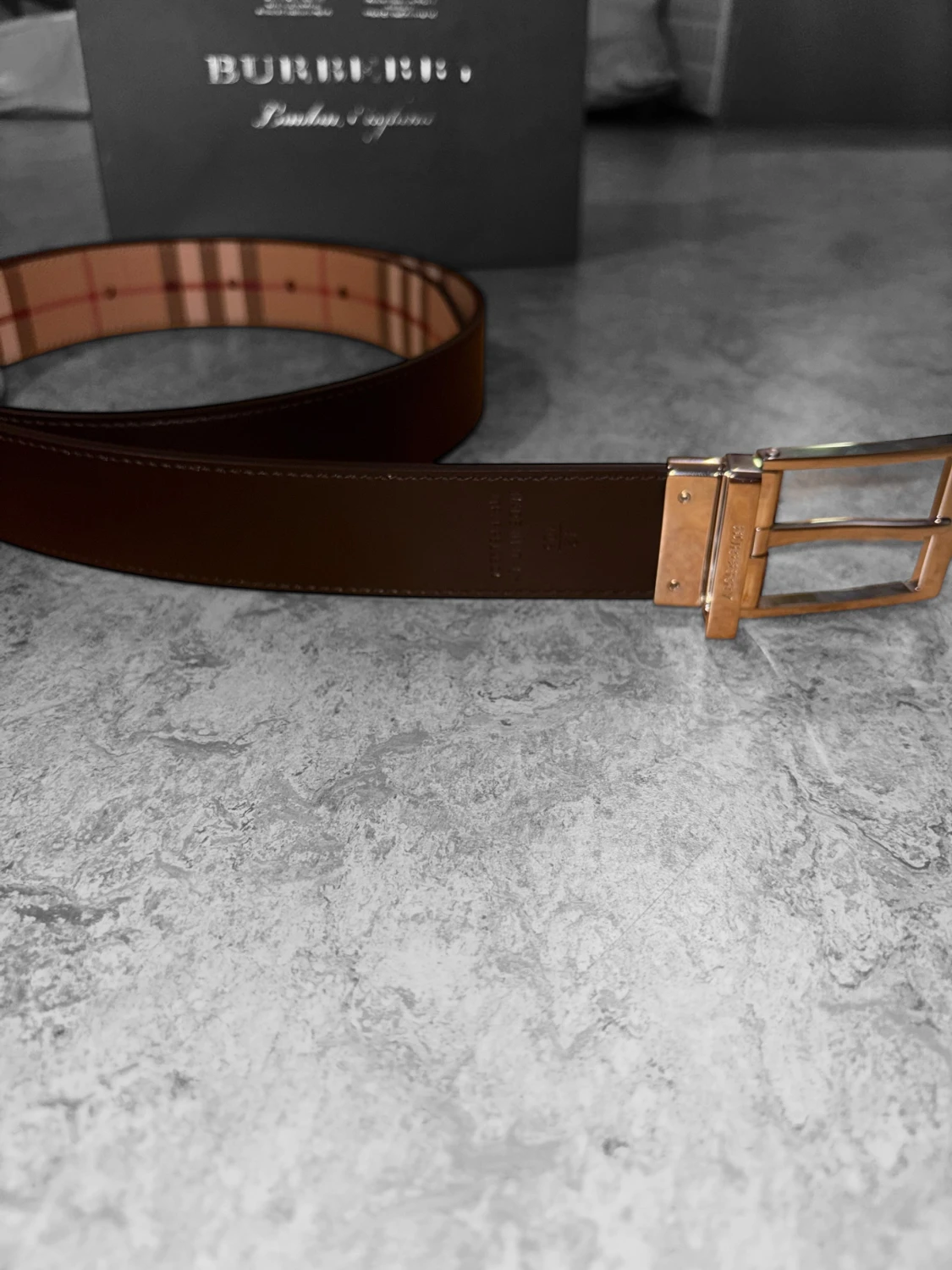 Burberry bälte  - 1