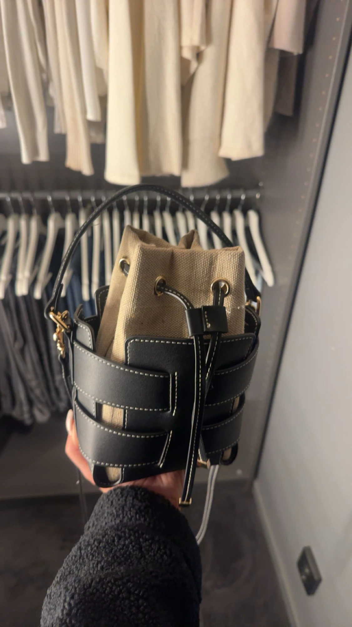 Svart bucket bag H&M - 1