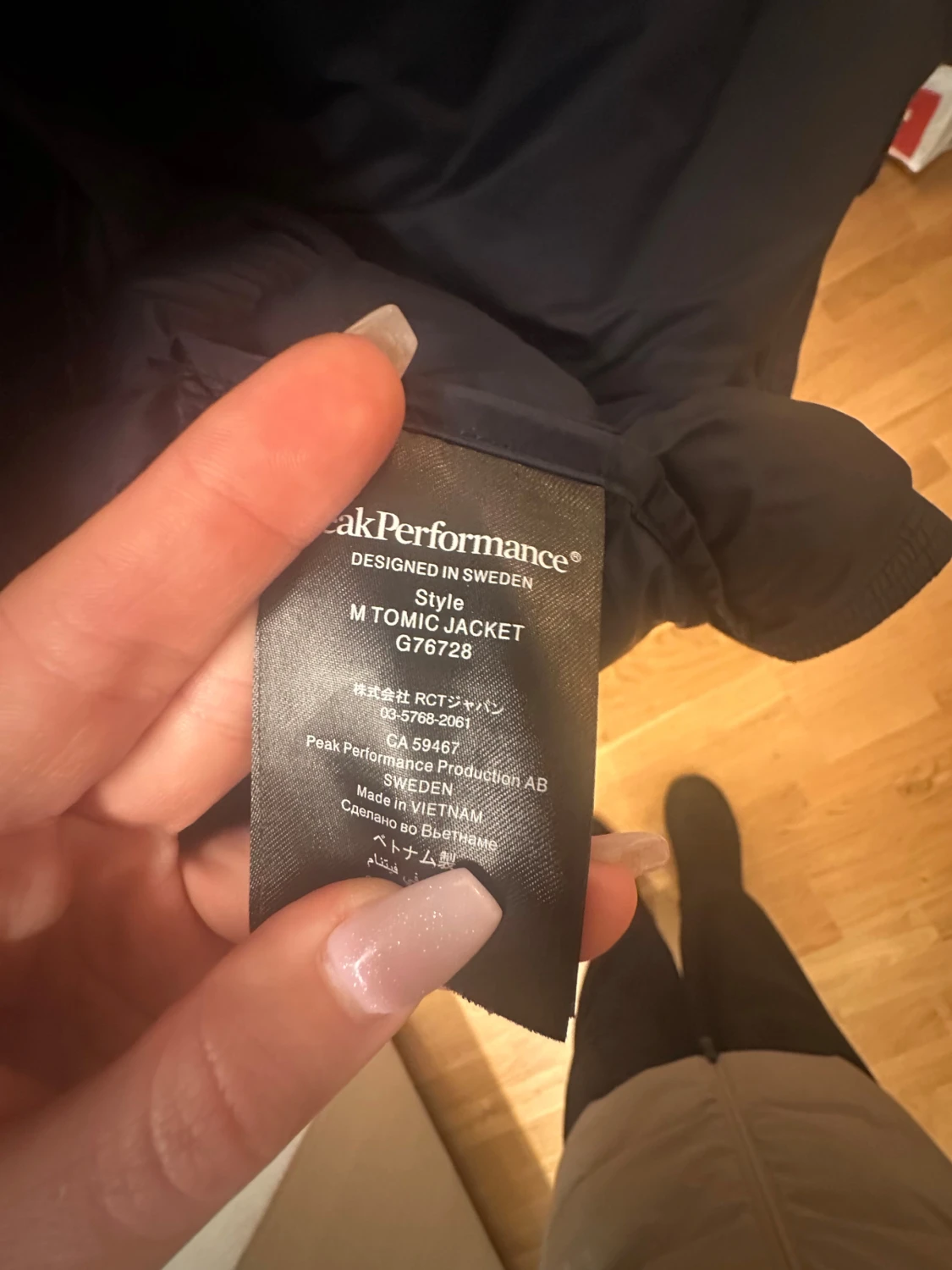 Mörkblå Peak Performance dunjacka XXL - 3