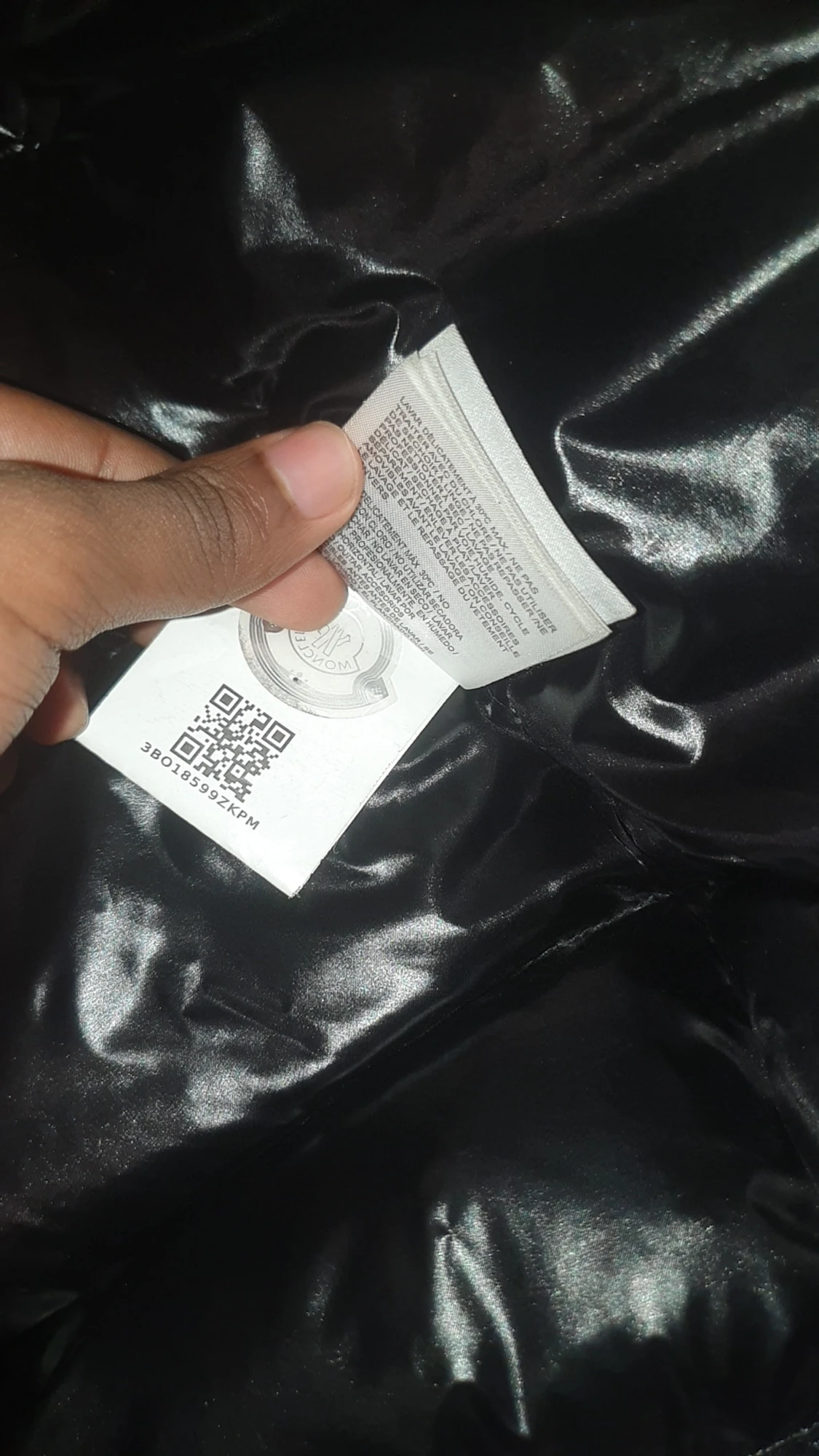 Svart dunväst från Moncler - 4