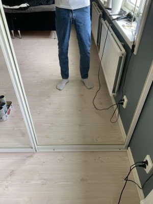Weekday jeans - Blå jeans från wrangler i storlek 27/32