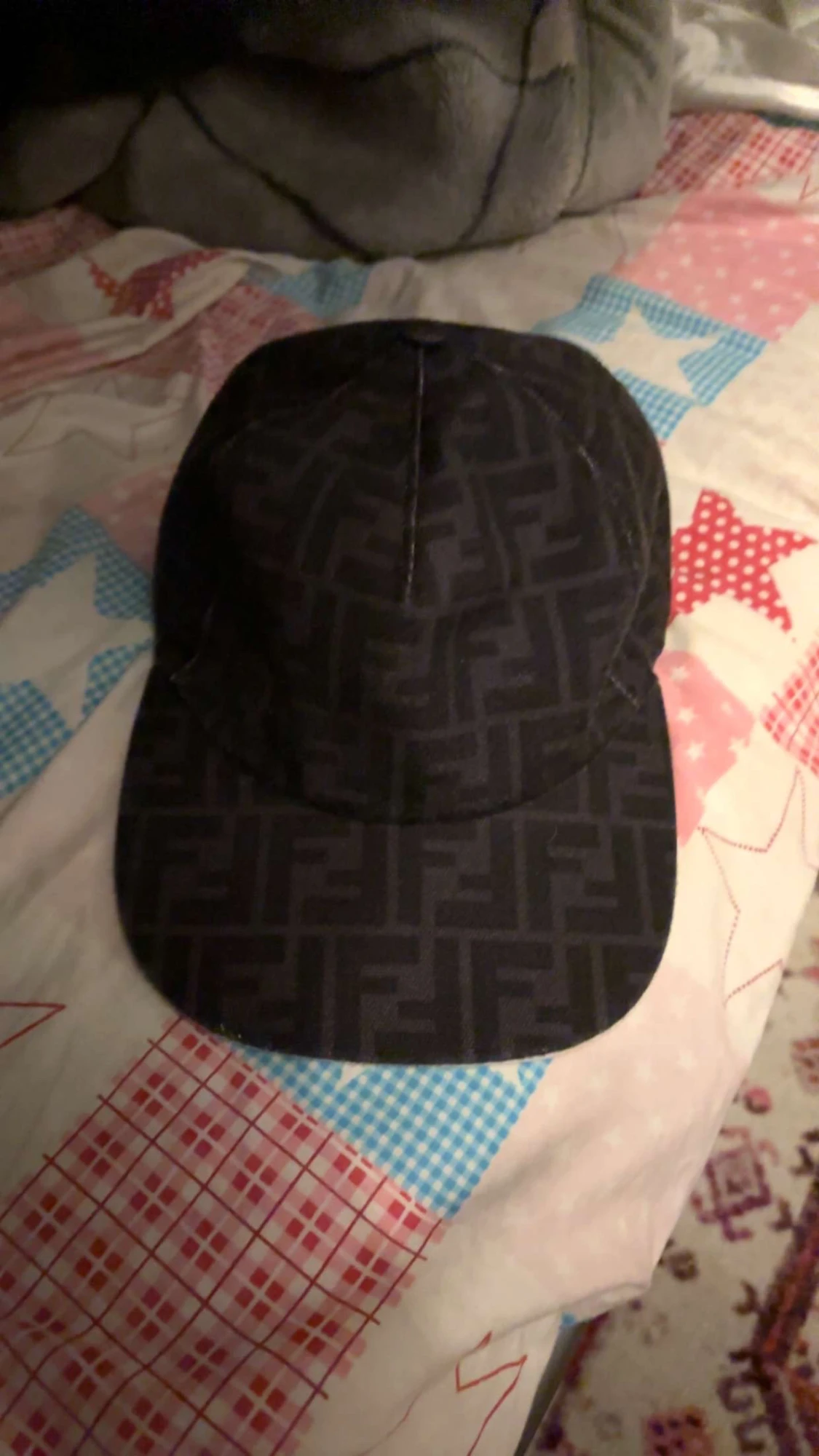 Svart Fendi keps med FF-mönster - 2