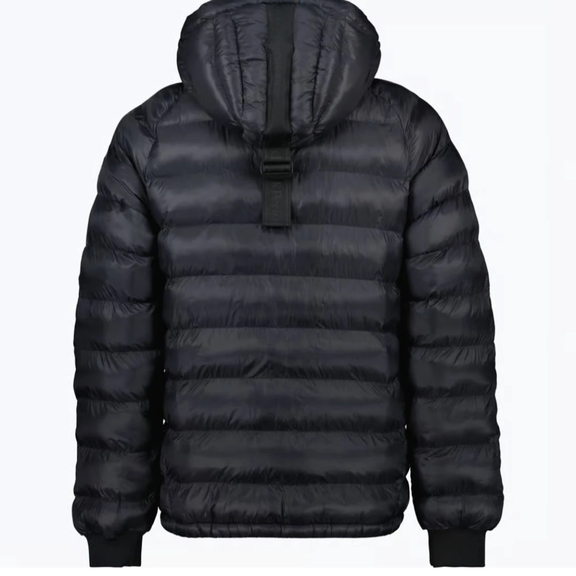 Svart dunjacka Peak Performance - 1