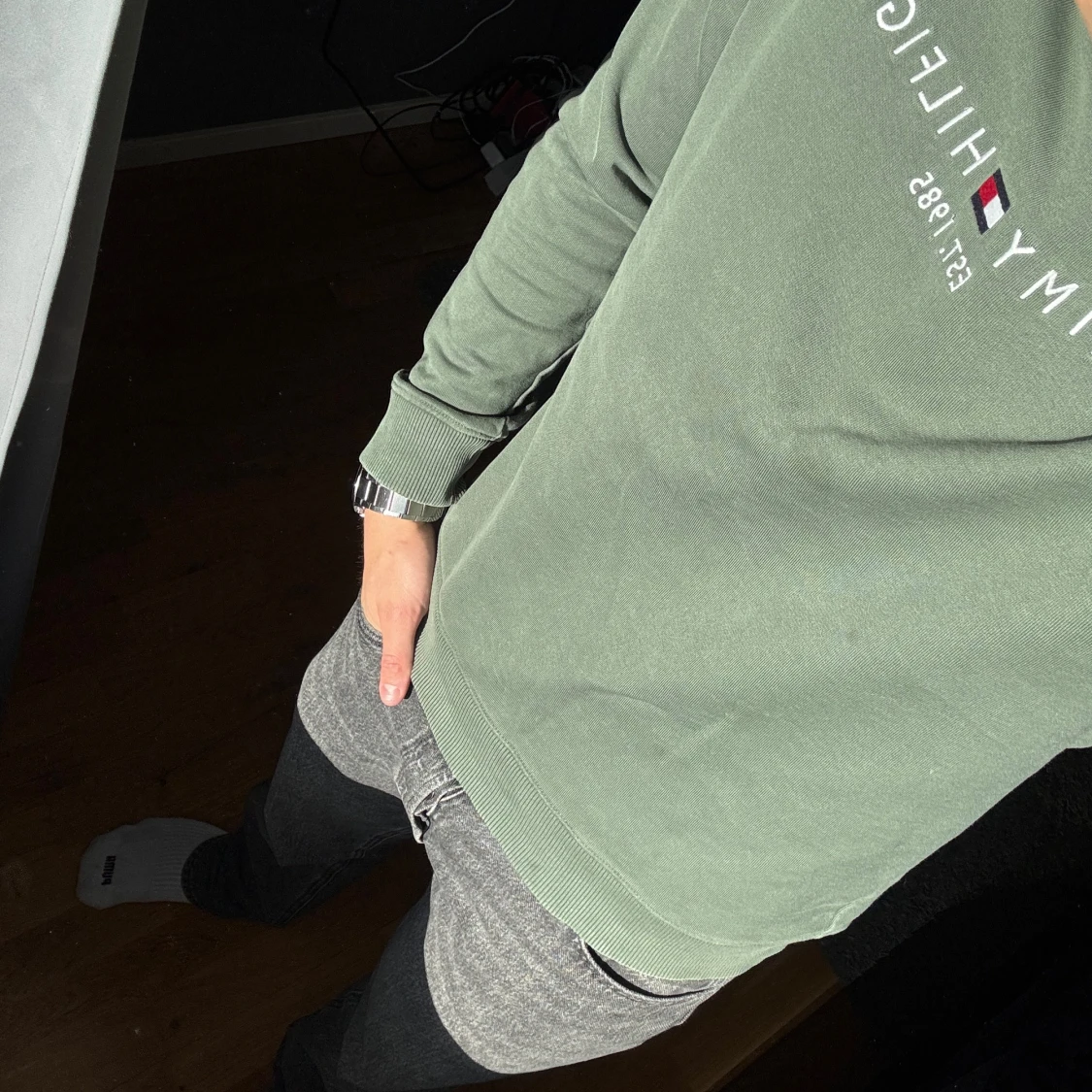 Grön Tommy Hilfiger sweatshirt - 2