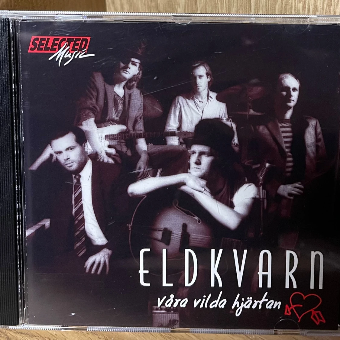 Eldkvarn - Våra vilda hjärtan