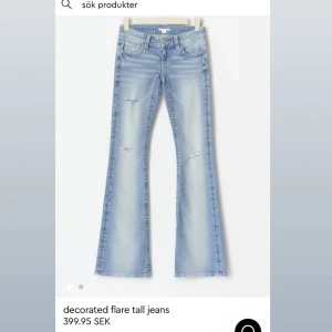 Ej i Tall utan vanlig längd! - Snygga jeans ifrån Gina 14+!💕använda ett fåtal gånger så dom är i bra skick! Använd Instabox om ni vill köpa❤️