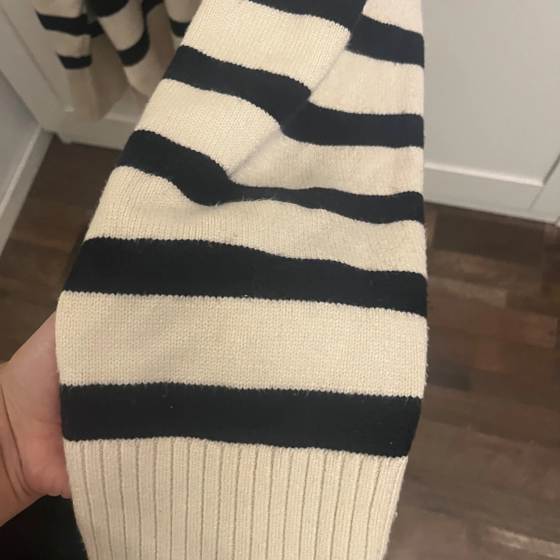 Randig stickad tröja från Zara - 2