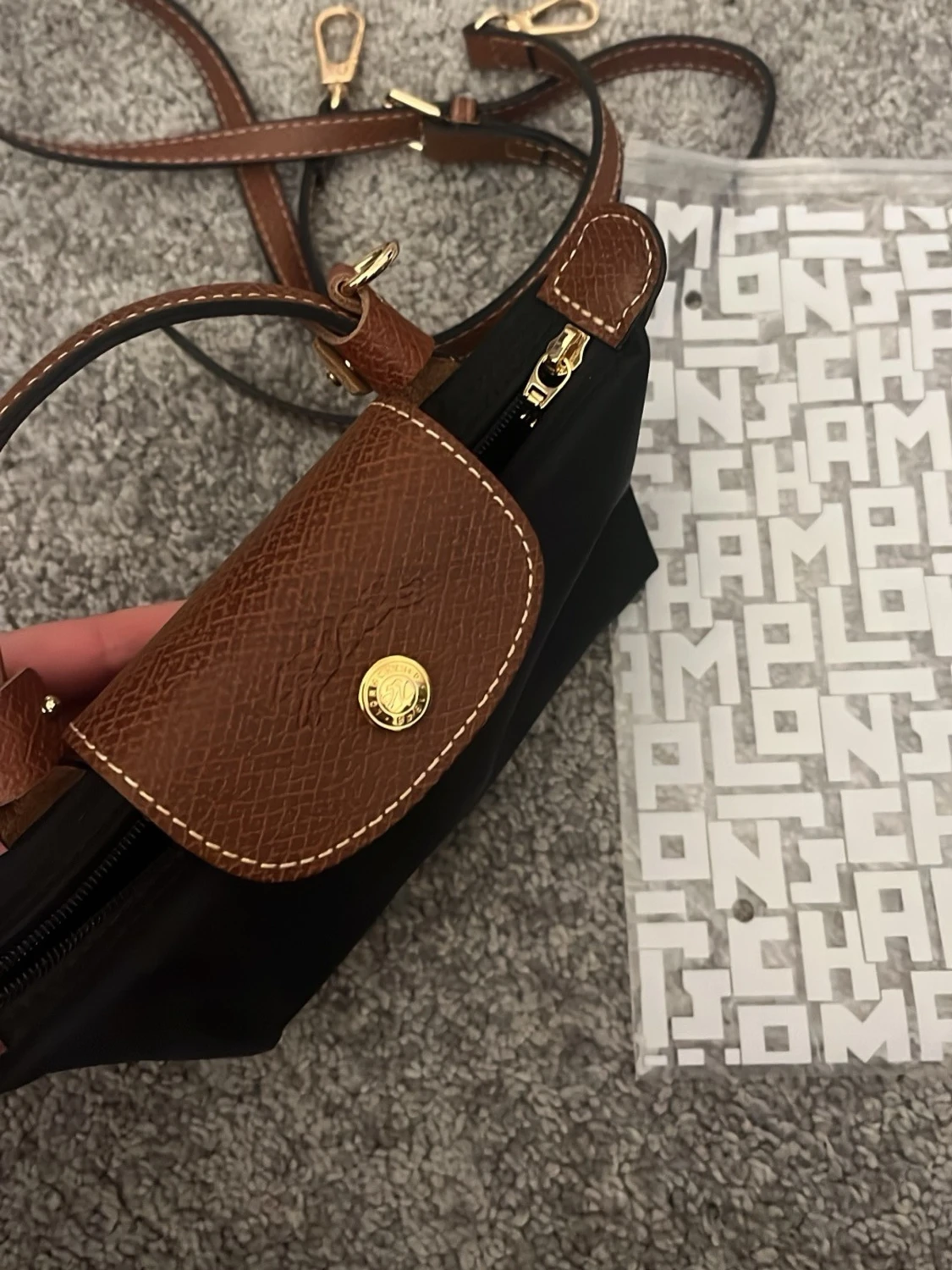 Svart axelväska från Longchamp - 1