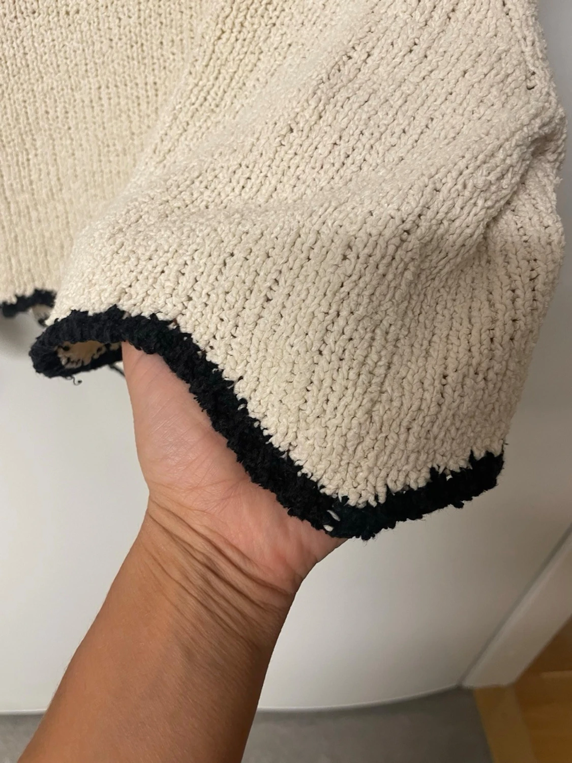 Croppad stickade tröja - 4