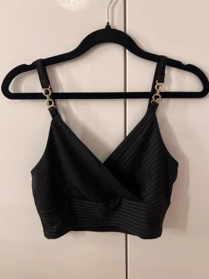 Topp, svart  - Snygg