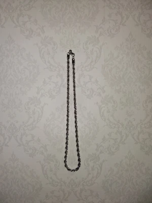 KEDJA SILVER  - SILVER KEDJA PASSAR TILL ALLT 