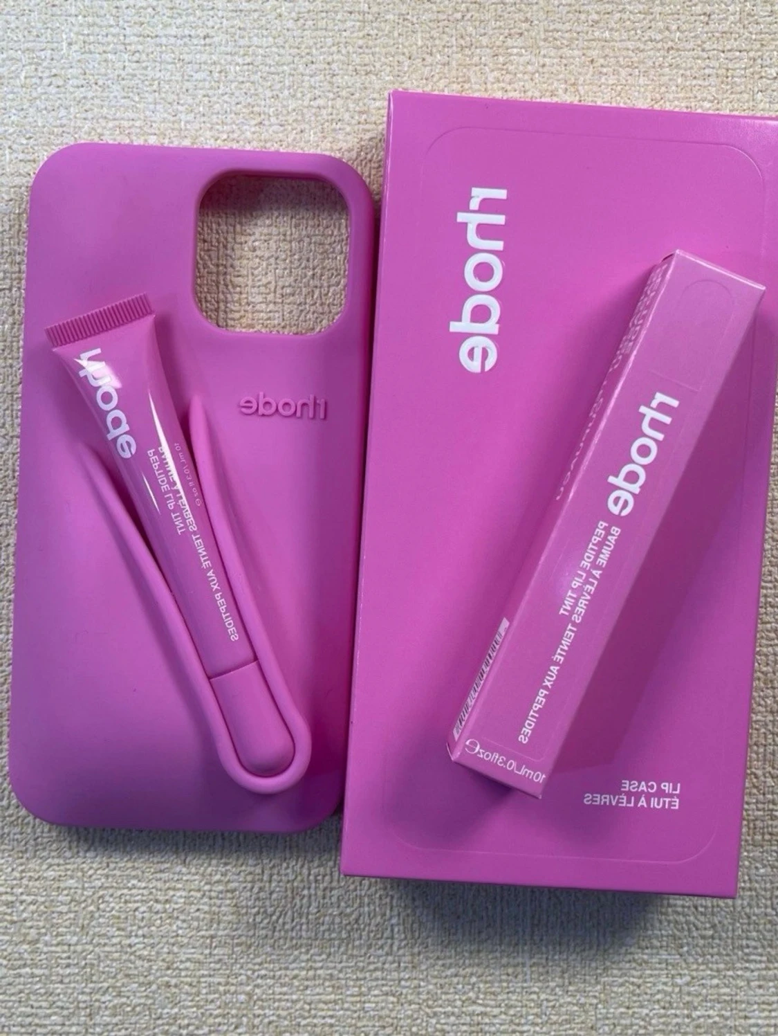 Rhode lipcase och lipptint