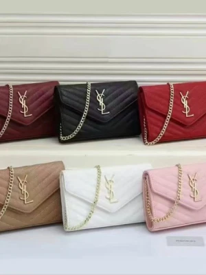 Väskor - Leverans 7-14 dagar