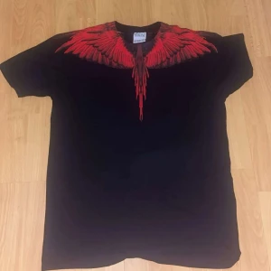 T-shirt  - Helt ny. Inte använd 