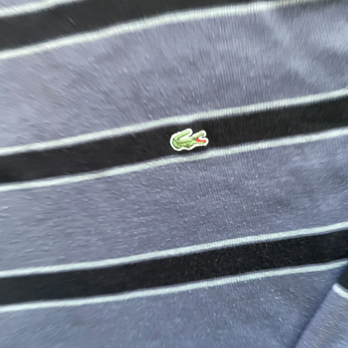 Randig lacoste tröja - 1