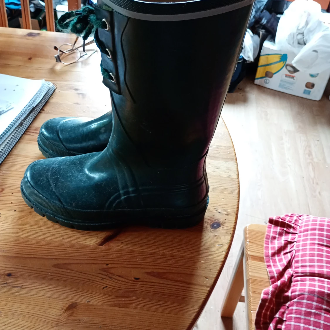 Mörkgröna höga stövlar med snörning stl 41 - 1