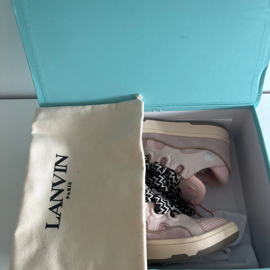 Lanvin curb  - 3