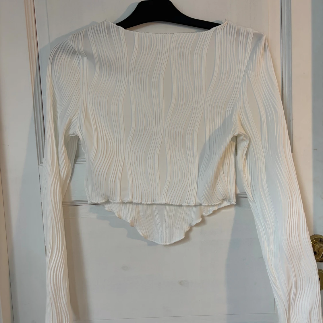 Vit ribbad långärmad topp - 3