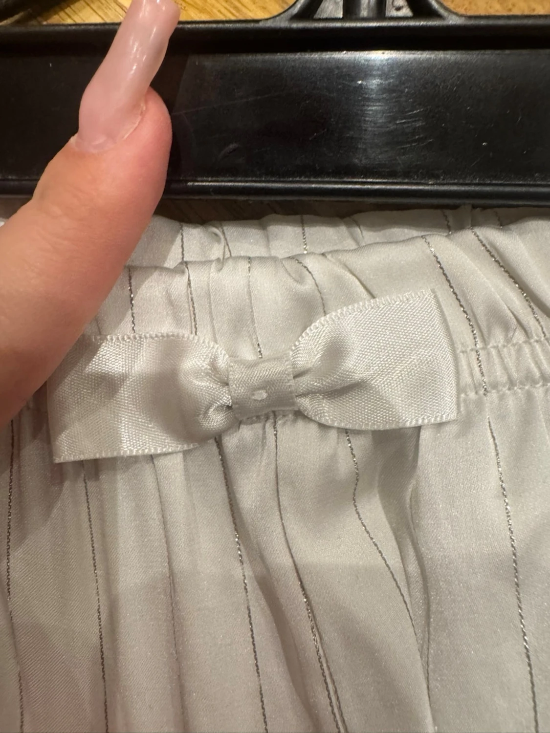 Vit randig satinväst från Censored - 2