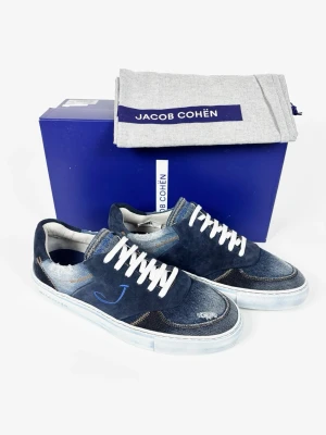 Jacob Cohën dreamer skor (helt nya) - | Säljer ett par helt nya Jacob Cohën dreamer sneakers | Storlek: 43 | Box & dustbag ingår | Hör av dig vid frågor eller funderingar