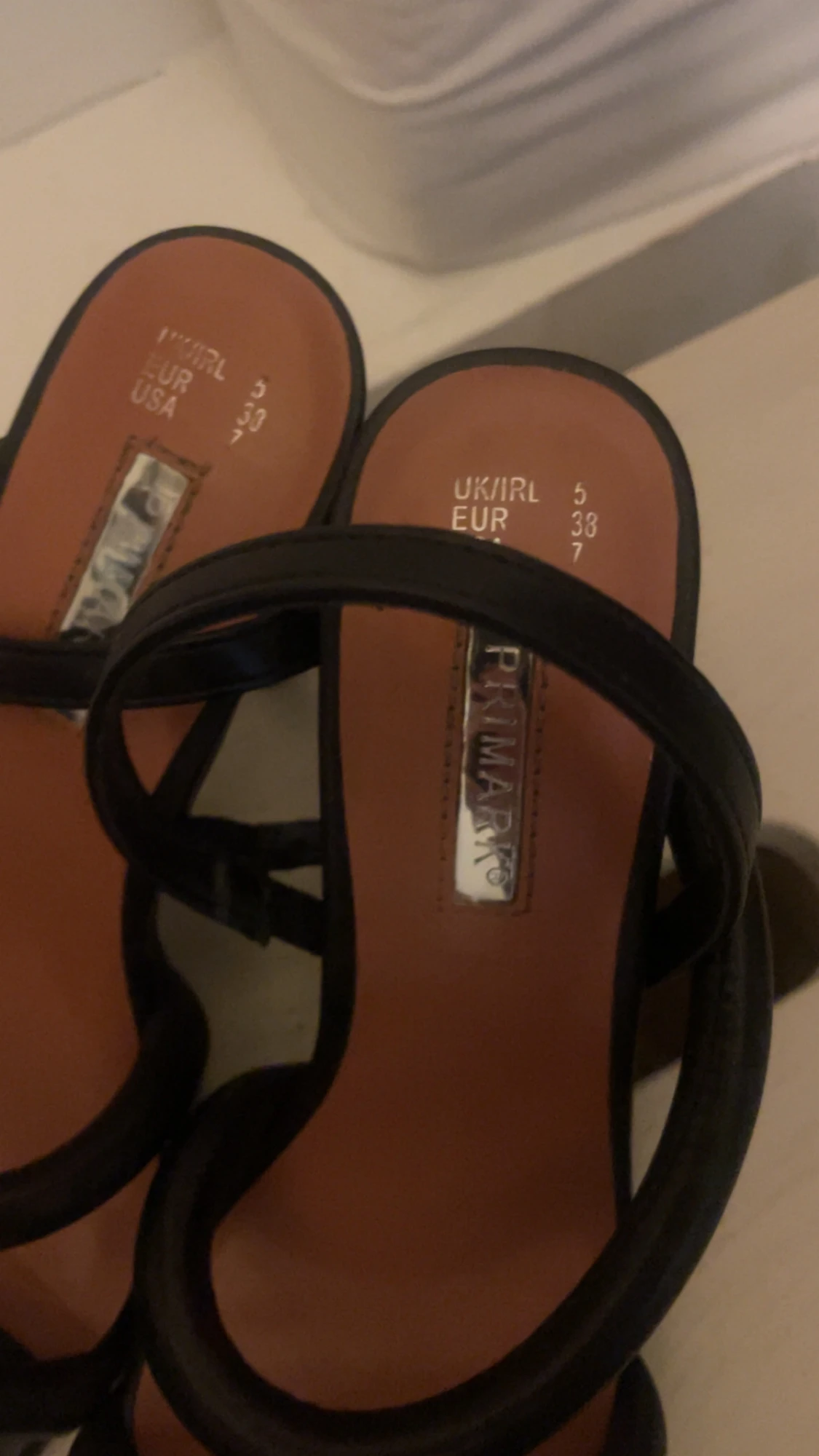 Svarta klackade sandaler från Primark - 1