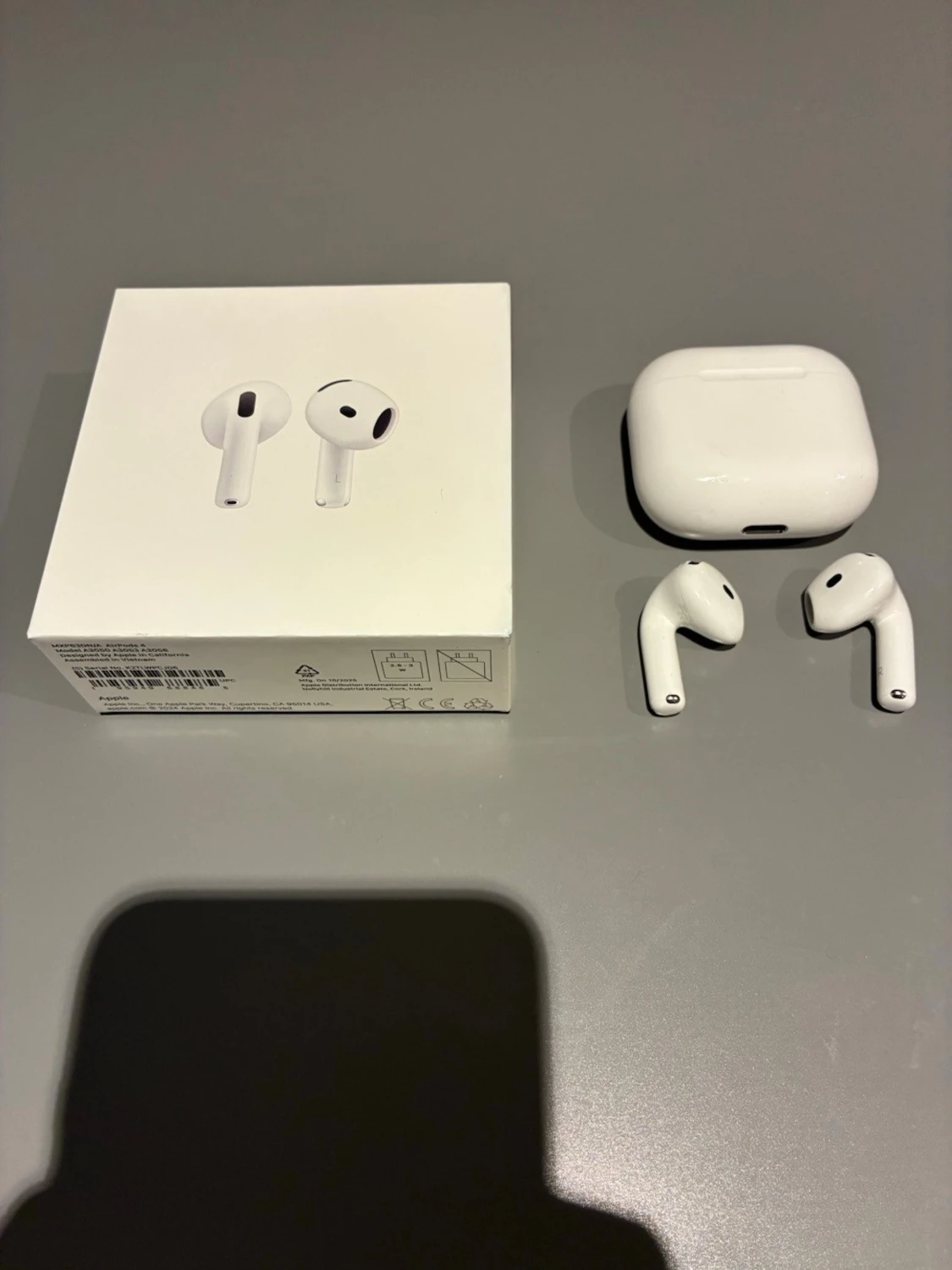 Apple AirPods 4