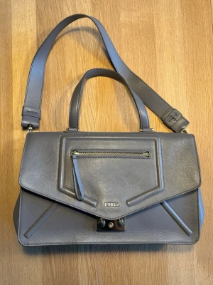 Furla väska  - Furla väska, jätte fin! 