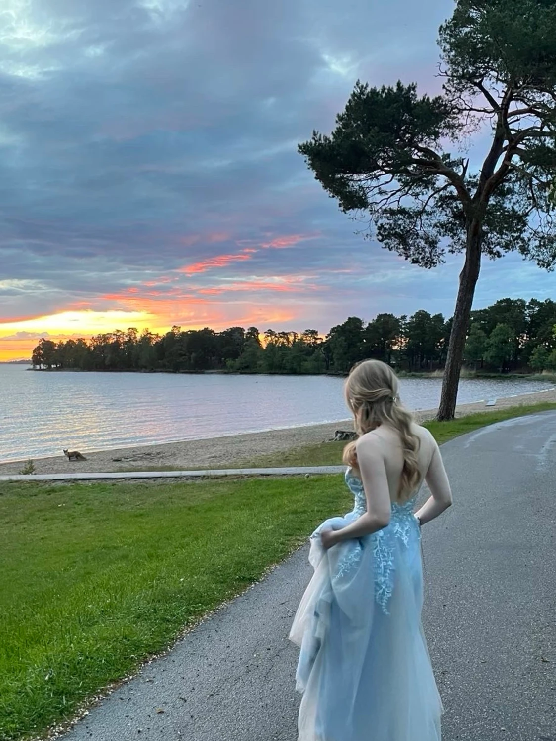 Ljusblå balklänning  - 3