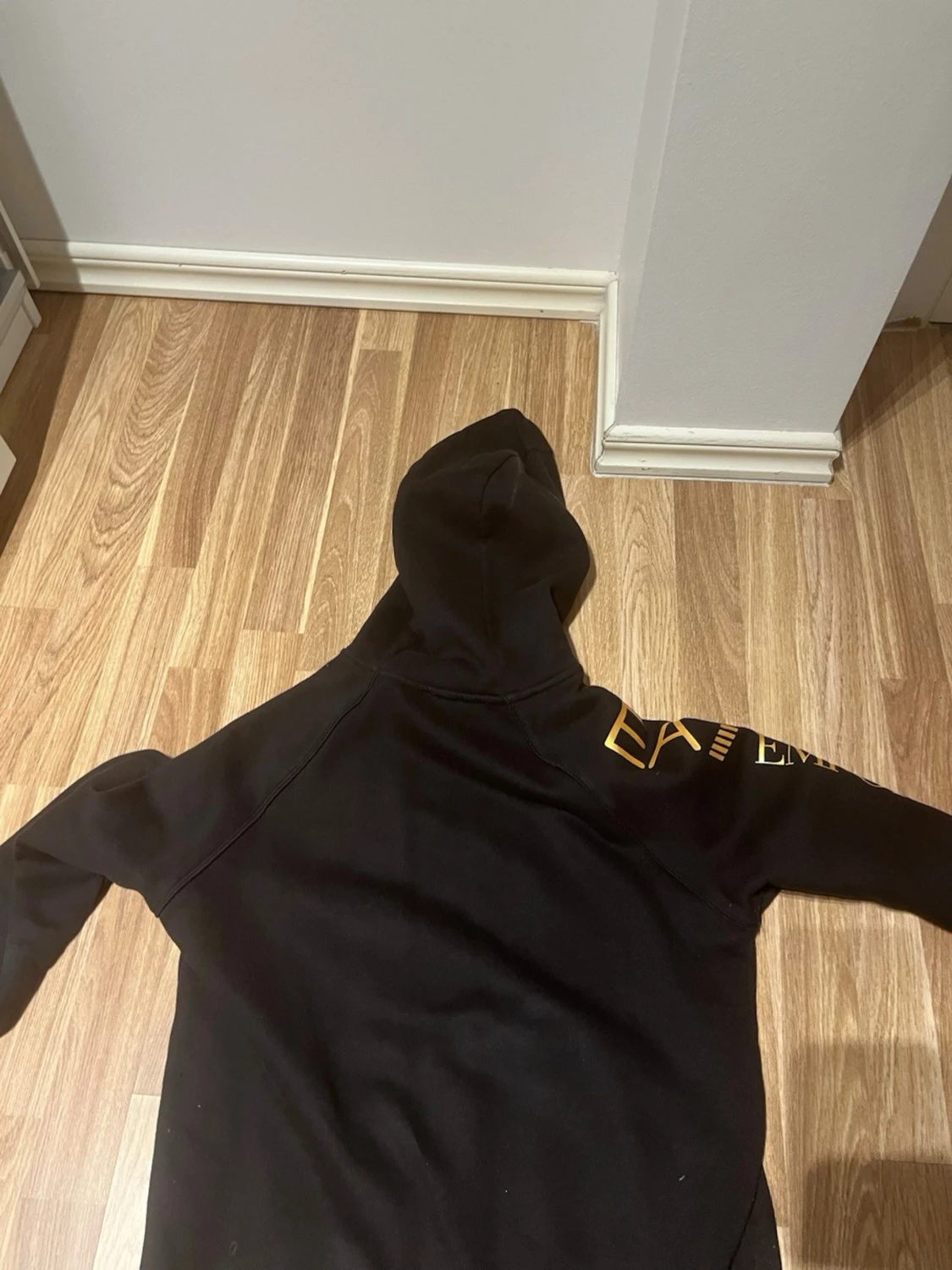 Svart hoodie från Emporio Armani - 2