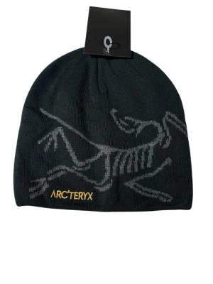 🅰️RC’TERY❎ Mössa - En jätte snygg 🅰️RC’TERY❎ mössa