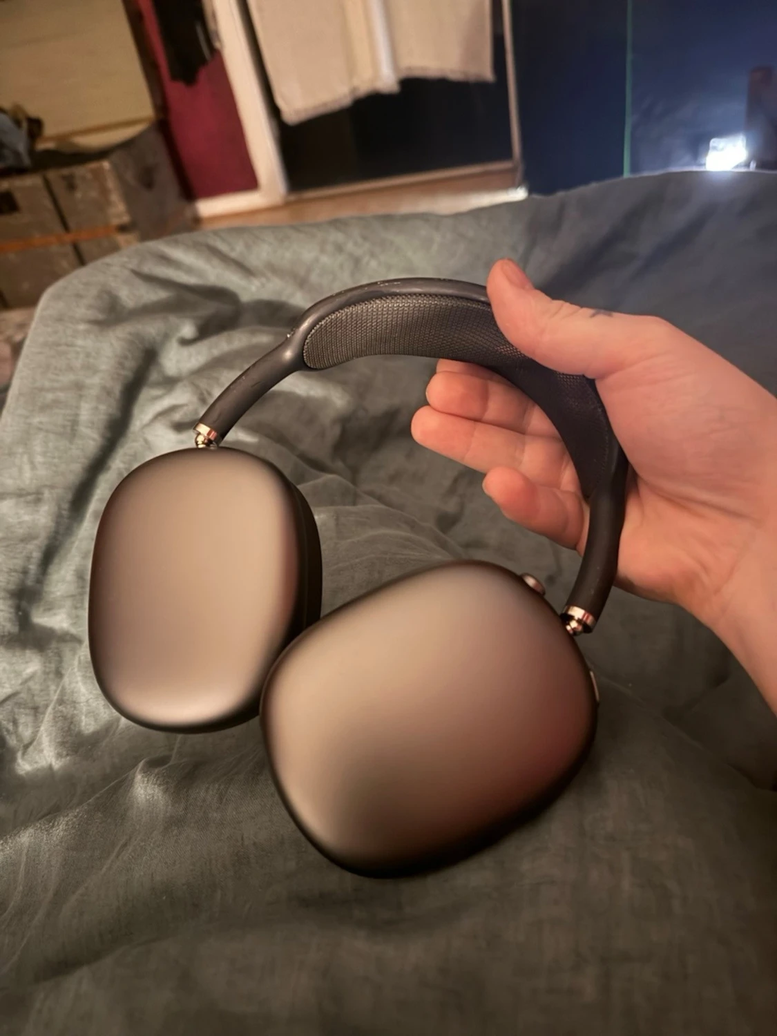 Apple AirPods Max svarta hörlurar