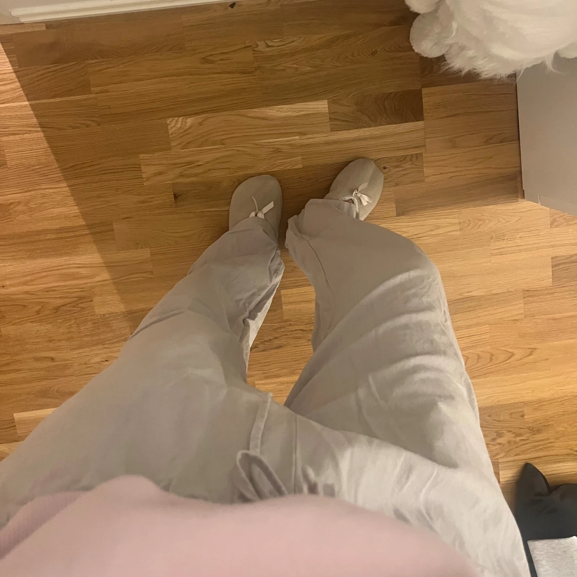 Beige linnebyxor med snörning - 2