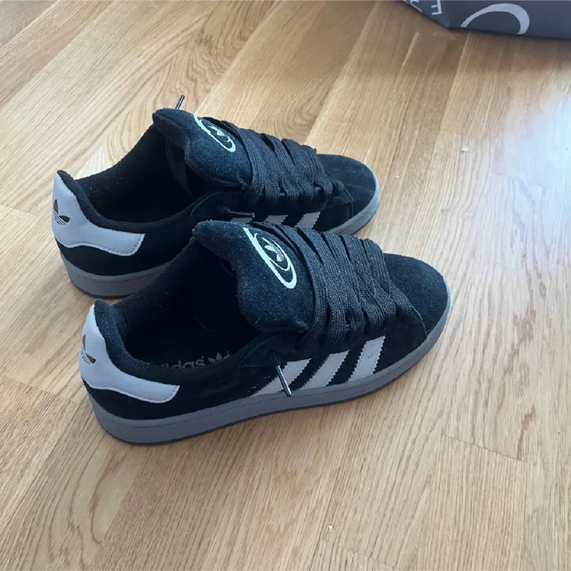 Adidas campus - 1