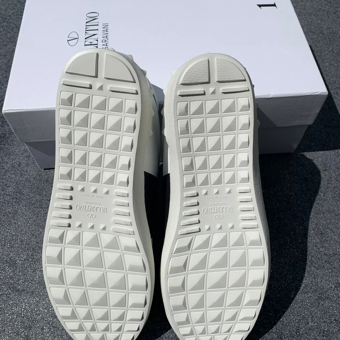 Valentino open vit svart - 3