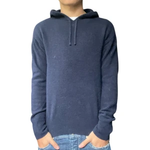 Kashmir hoodie - Riktigt snygg Kashmir hoodie från Carmes. Taggen håller på att gå av annars mycket bra skick. Pris kan diskuteras!